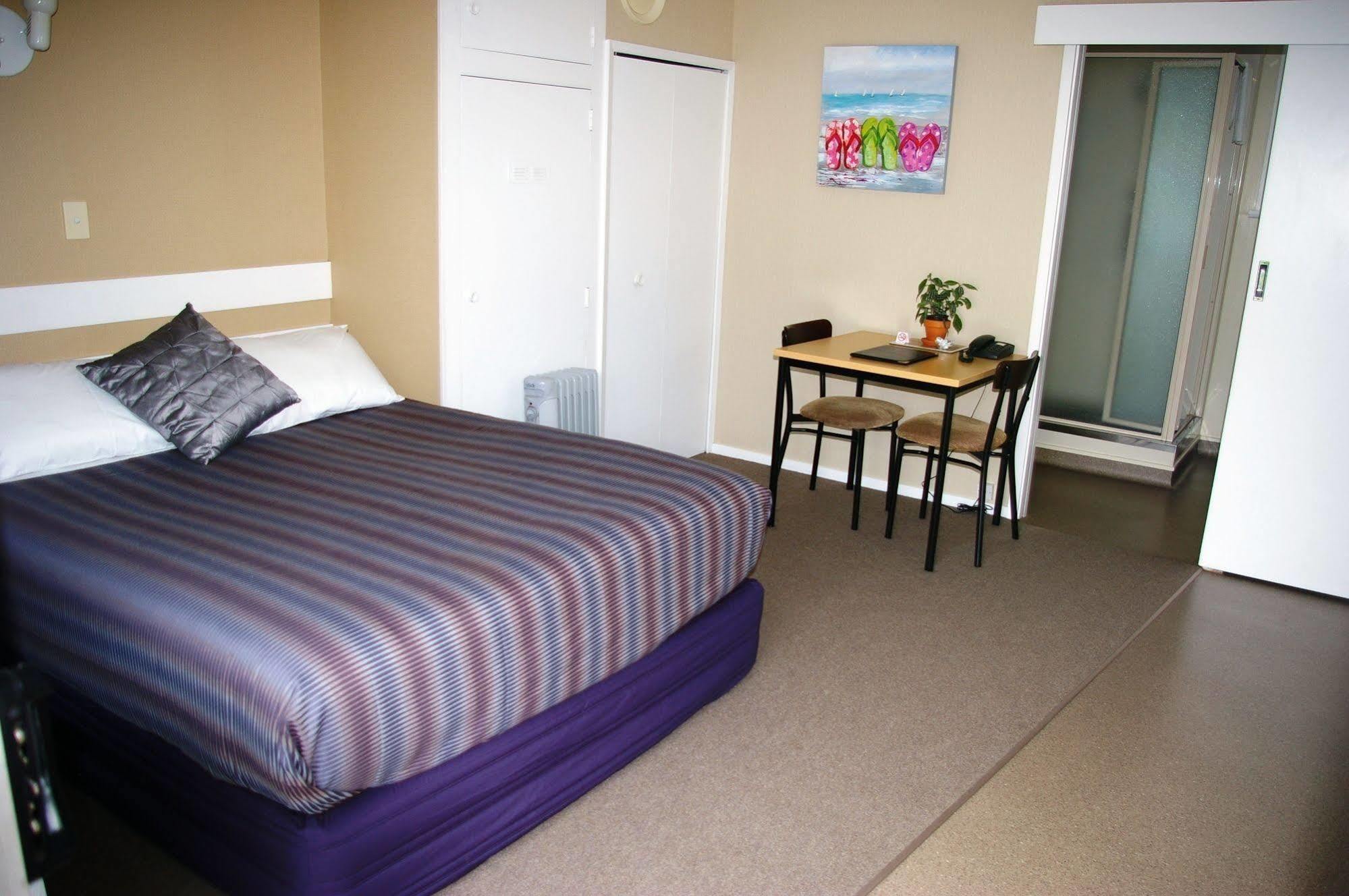 Totara Lodge Motel Levin Ngoại thất bức ảnh